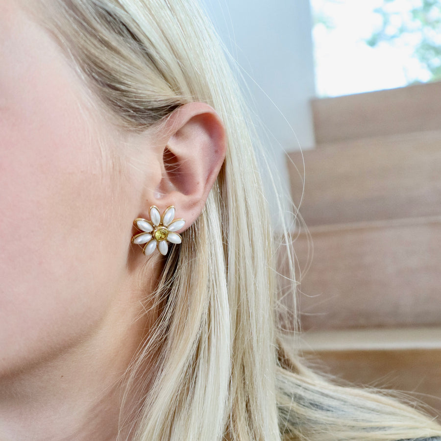 Flower earrings gold